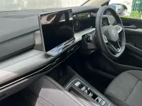 Second-hand VW Golf VIII Match 204 CP (150 kW) 2025 Albastru