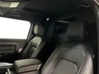 Begagnad Land Rover Defender SE 249 HK (183 kW) 2023 Grå SUV