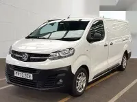 Used Vauxhall Vivaro 120 HP (88 kW) 2020 White MPV