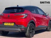 New Renault Captur Esprit Alpine 143 HP (105 kW) 2025 Flame red/diamond black  SUV