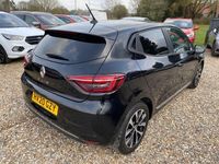 Used Renault Clio V Iconic 85 HP (62 kW) 2020 Black Hatchback