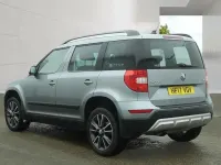 Used Skoda Yeti SE Drive 110 HP (80 kW) 2017 Grey SUV