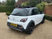 Usado Vauxhall Adam Rocks 2015 Blanco Utilitario
