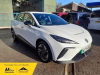 Used MG MG4 EV SE 2023 White Hatchback