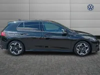 Used VW Golf VIII R-line 147 HP (108 kW) 2025 Black Hatchback