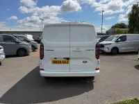 Used Ford Transit Custom Limited 136 HP (100 kW) 2024 White Van