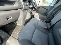 Used Nissan NV300 Acenta 120 HP (88 kW) 2021 White Van