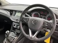 Second-hand Vauxhall Astra SRi 200 CP (147 kW) 2018 Argintiu Hatchback