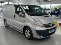 Used Vauxhall Vivaro Sportive 115 HP (84 kW) 2013 Silver MPV