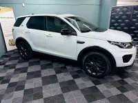 Used Land Rover Discovery 5 Landmark 2019 White SUV