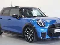 Used Mini Cooper Sport 147 kW (201 HP) 2025 Blue Hatchback