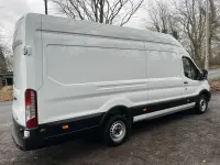 Second-hand Ford Transit 130 CP (95 kW) 2022 Alb Van