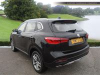 Usado MG HS Excite 162 HP (119 kW) 2023 Preto SUV