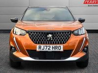 Usado Peugeot 2008 Premium 155 HP (114 kW) 2022 SUV