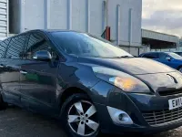 Used Ford C-MAX Titanium 140 HP (102 kW) 2011 Black MPV