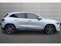 New Mercedes GLA200 Executive 161 HP (118 kW) 2025 Silver SUV