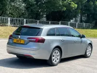 Used Vauxhall Insignia SRi 163 HP (119 kW) 2015 Silver Estate