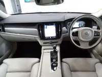 Used Volvo V90 Momentum 190 HP (139 kW) 2020 Blue Estate