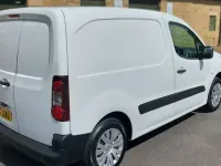 Used Citroën Berlingo 75 HP (55 kW) 2018 White MPV