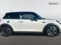 Usado Mini Cooper S Exclusive 176 CV (129 kW) 2023 Blanco Utilitario