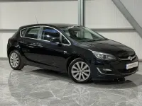 Used Vauxhall Astra 115 HP (84 kW) 2013 Black Hatchback