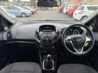 Used Ford B-MAX Zetec 90 HP (66 kW) 2013 Gold MPV