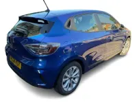 Used Renault Clio V Evolution 145 HP (106 kW) 2024 Blue Hatchback