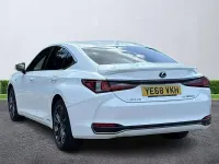 Used Lexus ES300H Sport Line 218 HP (160 kW) 2019 White Sedan