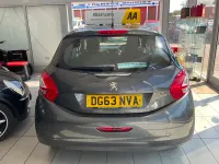 Used Peugeot 208 Access 68 HP (50 kW) 2014 Grey Hatchback
