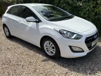Used Hyundai i30 SE 110 HP (80 kW) 2015 White Hatchback