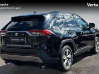 Second-hand Toyota RAV4 222 CP (163 kW) 2025 SUV