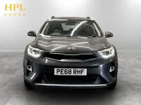 Usado Kia Stonic 118 HP (86 kW) 2018 Cinzento SUV