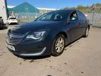Second-hand Vauxhall Insignia Design Edition 163 CP (119 kW) 2014 Verde Hatchback