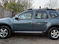 Used Dacia Duster Lauréate 110 HP (80 kW) 2014 Grey SUV