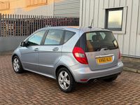 Used Mercedes A180 Avantgarde 2010 Blue Hatchback