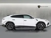 New Lamborghini Urus 2025 White SUV
