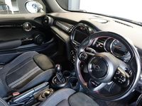 Used Mini Cooper S Hatch 192 HP (141 kW) 2018 Black Hatchback