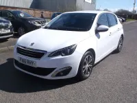 Used Peugeot 308 Allure 120 HP (88 kW) 2016 White Hatchback
