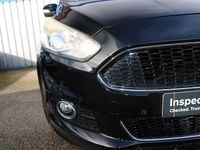 Usado Ford S-MAX Sport 237 HP (174 kW) 2017 Preto Monovolume