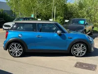 Usado Mini Cooper S Exclusive 2022 Azul Utilitario