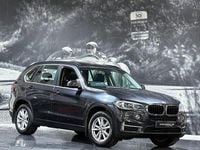 Begagnad BMW X5 Comfort Edition 2015 Grå SUV