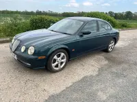 Usado Jaguar S-Type S 238 HP (175 kW) 2002 Verde Sedan