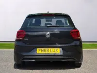 Used VW Polo SE 65 HP (47 kW) 2018 Black Hatchback