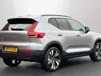 Usado Volvo XC40 Ultra 194 CV (142 kW) 2025 Plateado SUV