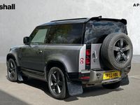 Usado Land Rover Defender HSE Dynamic 249 HP (183 kW) 2023 Cinzento SUV