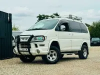 Used Mitsubishi Space Gear Active 185 HP (136 kW) 2006 White MPV