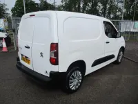 Used Peugeot Partner 2021 White MPV