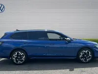 Used VW Passat R-line 272 HP (200 kW) 2025 Estate