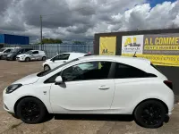 Used Vauxhall Corsa SRi 70 HP (51 kW) 2015 White Hatchback