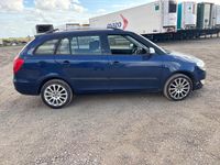 Used Skoda Fabia Elegance 90 HP (66 kW) 2010 Blue Hatchback